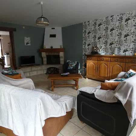 Historique Près De Verdun, 3 Chambres, Cheminée, Terrasse, Parking, Animaux Acceptés - Fr-1-585-15 Saulmory-Villefranche